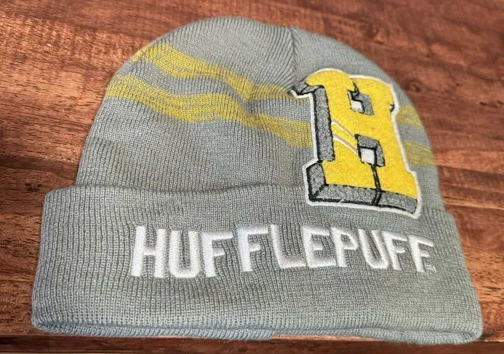 HARRY POTTER Beanie Hufflepuff Varsity Big H Patch Stripes Unisex Wizards World